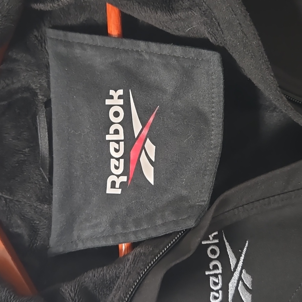 Reebok Women's Super Soft Woven Jacket - Picture 6 of 8